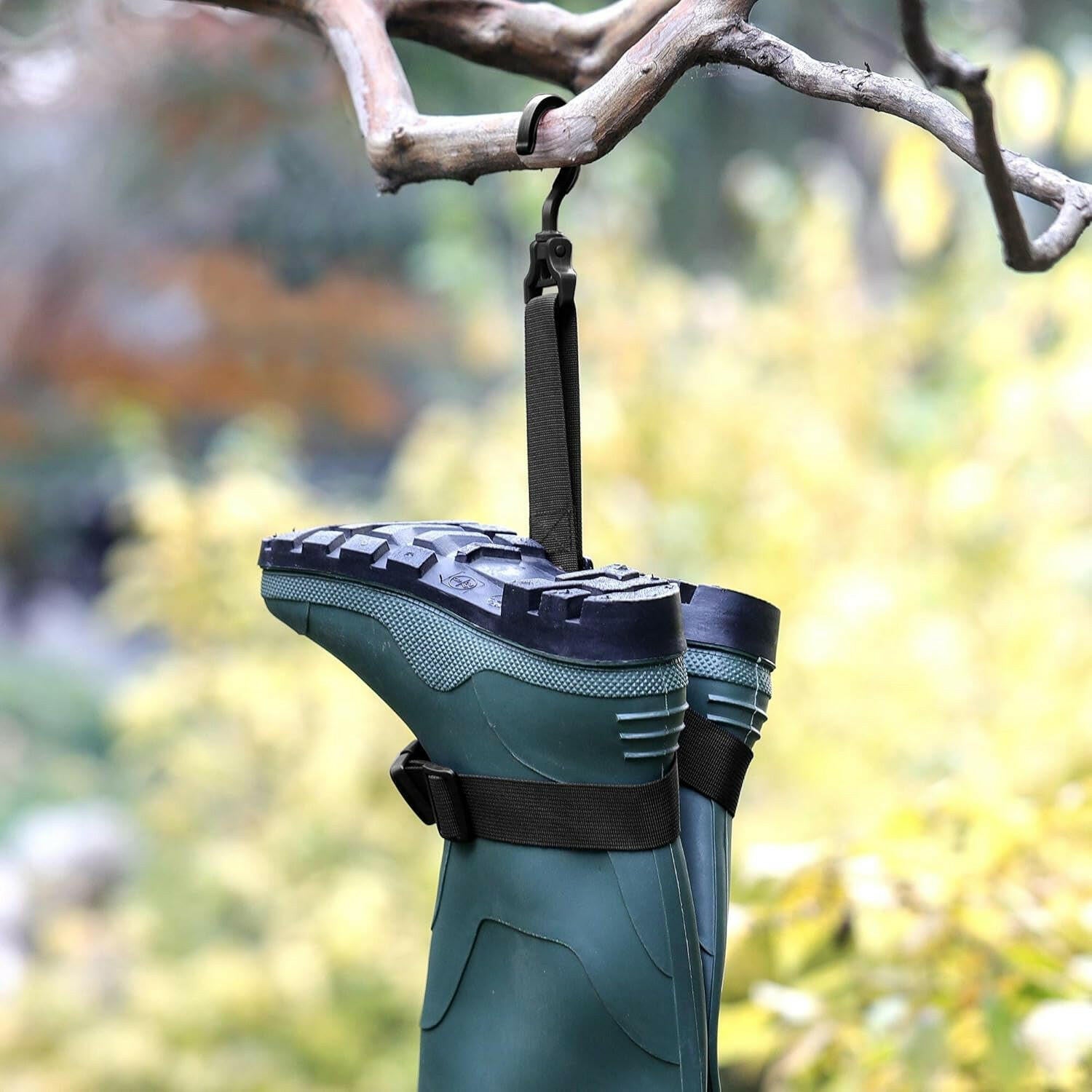 Adjustable Fishing Wader Boot Hanger for Efficient Storage and Drying
