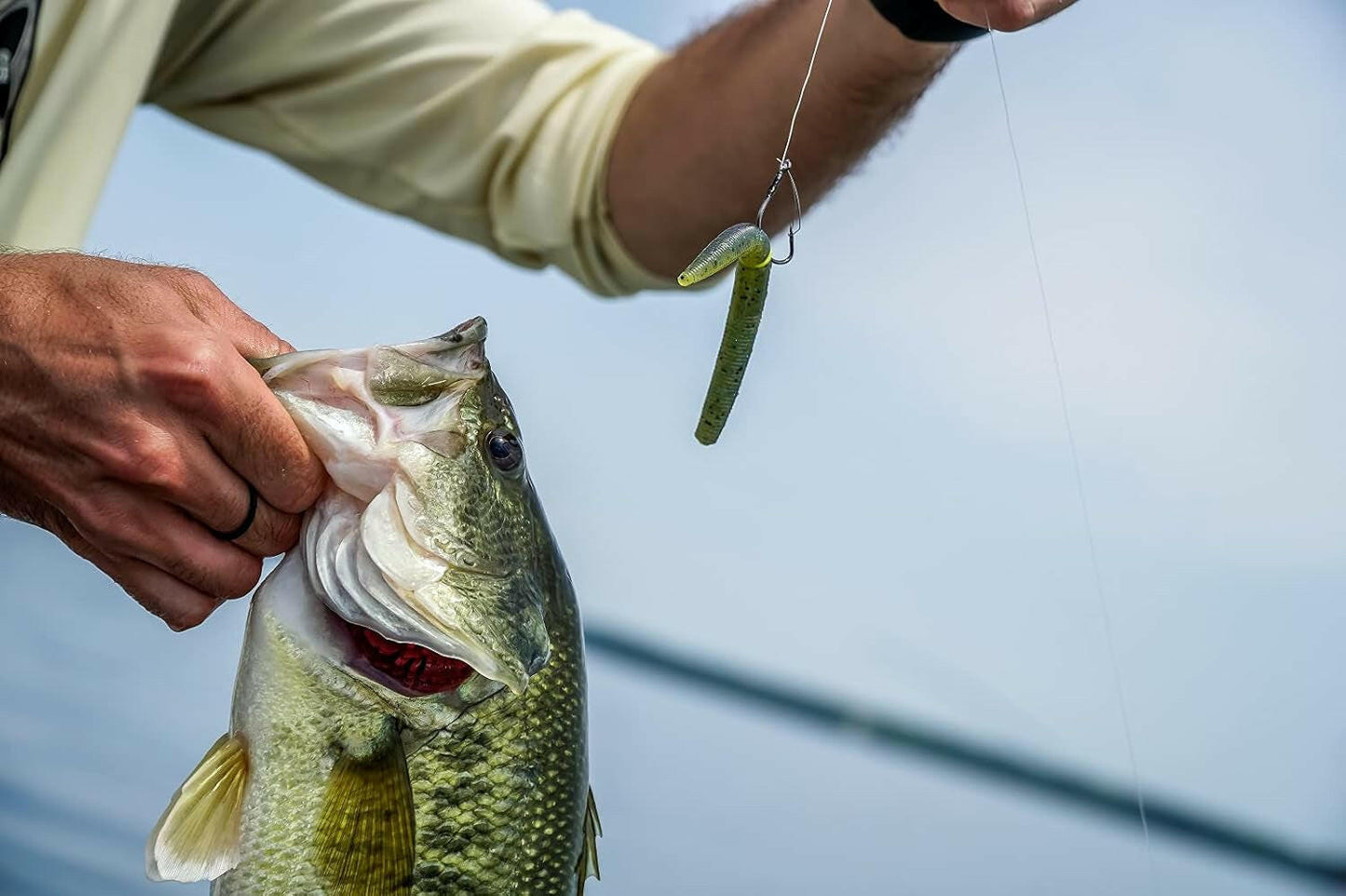 Harmony Fishing Razor Series Wacky Weedless WG Hooks - Premier Bass Fishing Hooks for Wacky and Neko Rigs