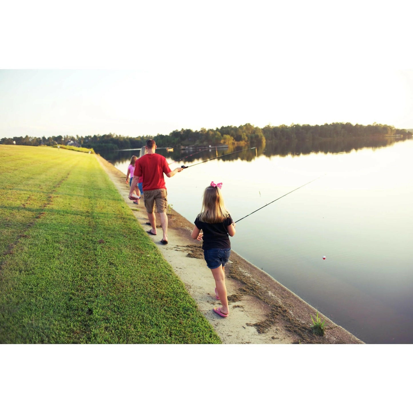 Catch More Fish Light Spinning Fishing Kit - 5' Light Rod with Size 20 Reel