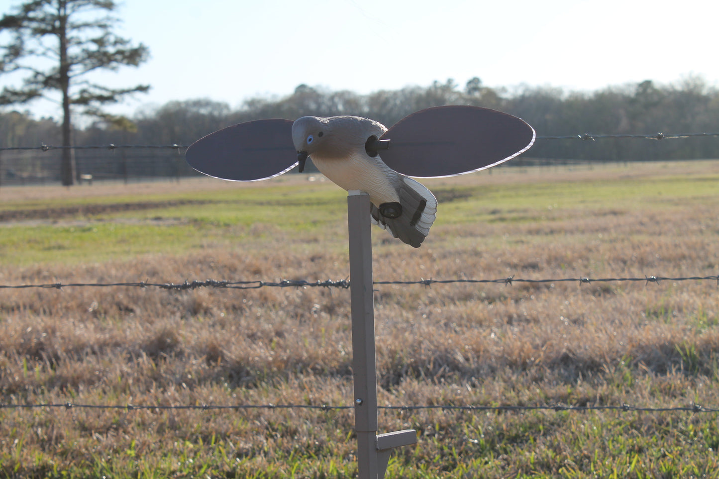 Voodoo Dove Spinning Wing Decoy - Single Unit HW2300, 2.25 lbs Assembled
